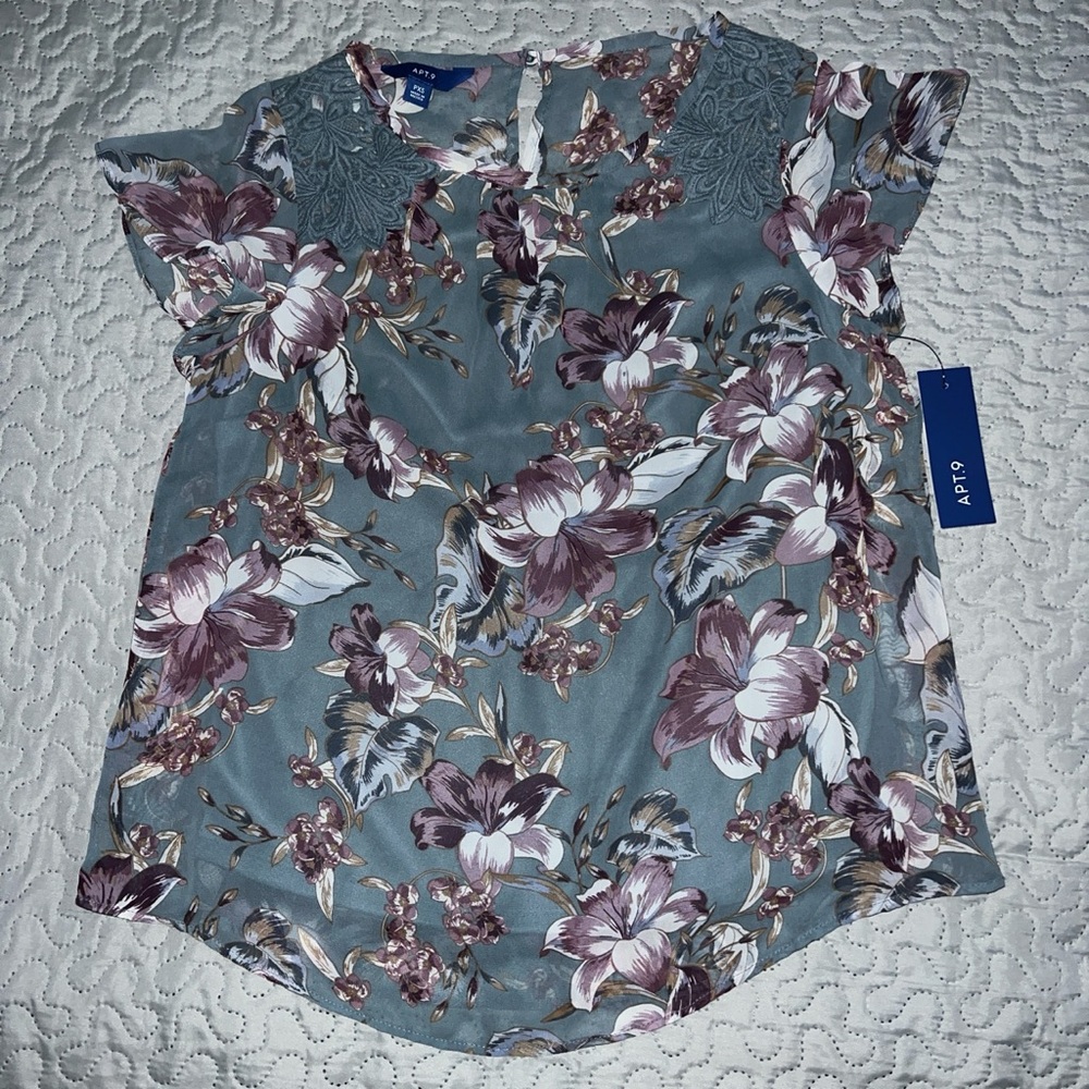 Apt 9 pleated crochet shirt top blouse floral chiffon flutter sleeve petite blue
